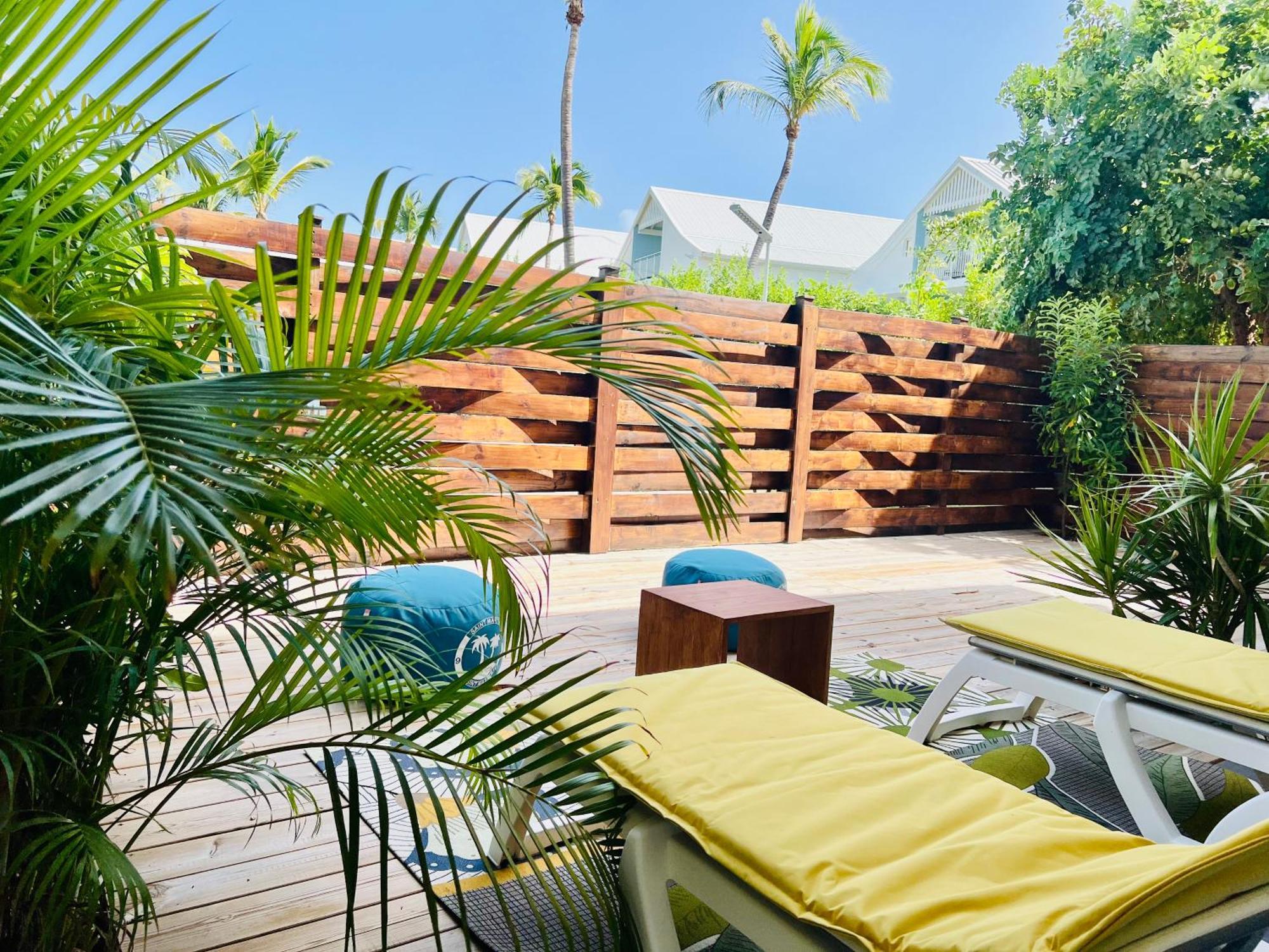 Blue Wave - 2 Bedrooms - Orient Beach! Quarter of Orleans 외부 사진